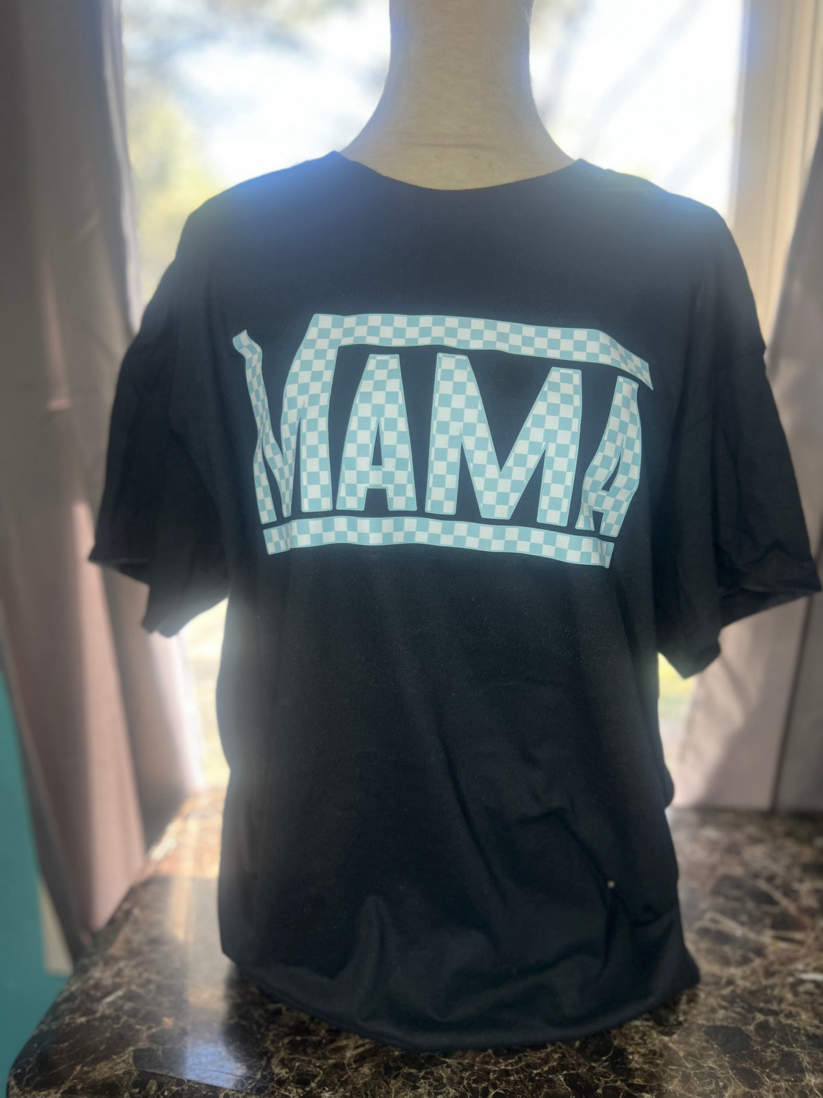 Mama checkered