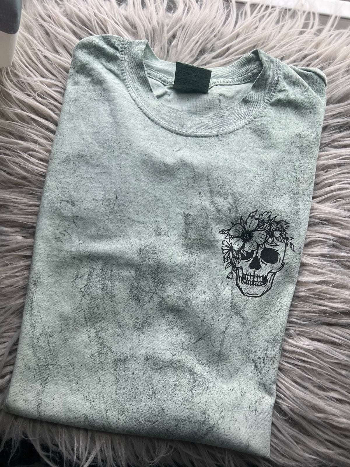 One day at a time dye tee