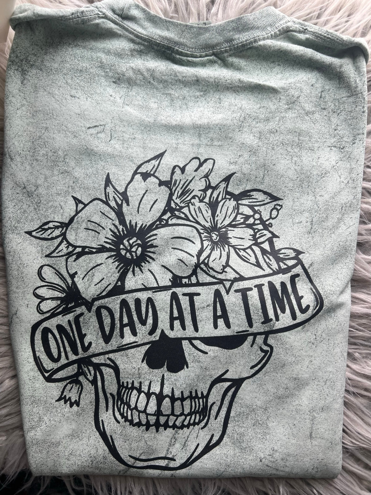 One day at a time dye tee
