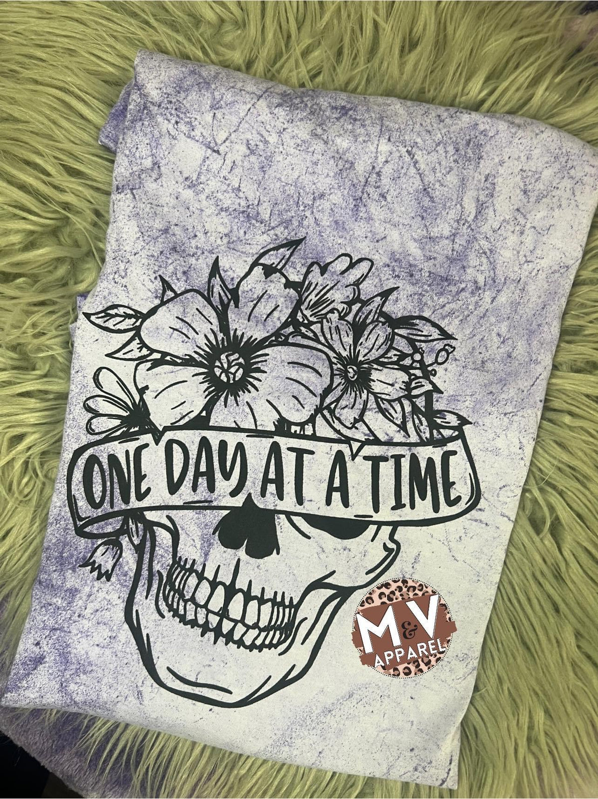 One day at a time dye tee