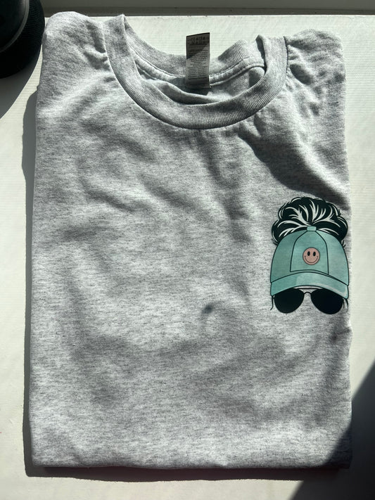 mom life all day tee