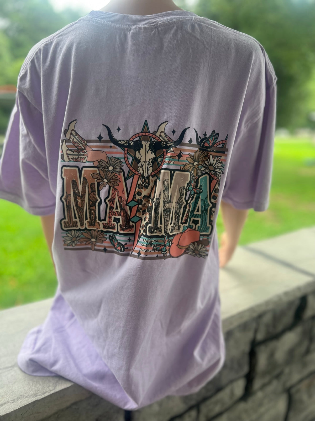 mama tee