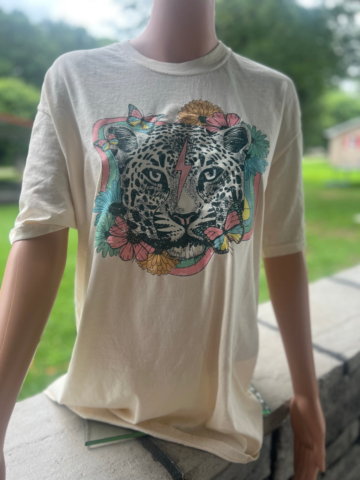 retro cheetah tee